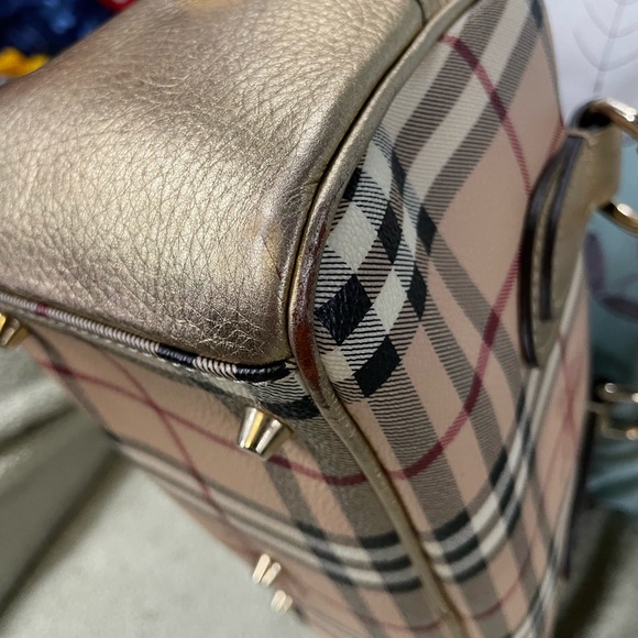 Burberry Boston 2 way crossbody Bag - Picture 12 of 16